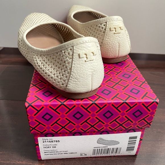 Tory Burch Whittaker Ballet Flat - Picture 4 of 6